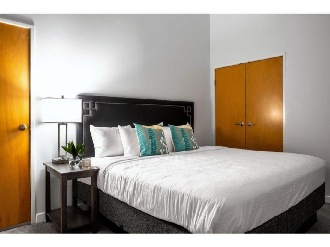 Modern Apartment Close To Everything Cozysuites Indianapolis Extérieur photo